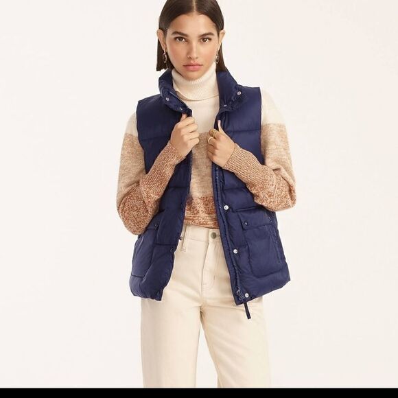 J CREW Navy Puffer Vest - Picture 1 of 9